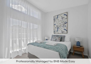 The Elm Apartments - The Blue Room